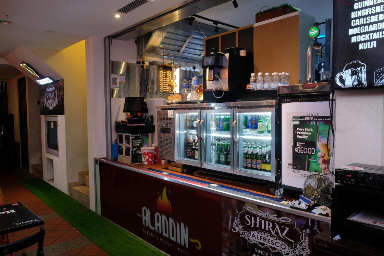 Single Sharing Room And Short Hours Stay At Sandpiper Hotel Singapore Bagian luar foto