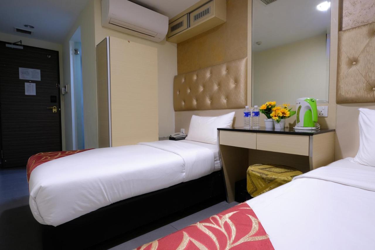 Single Sharing Room And Short Hours Stay At Sandpiper Hotel Singapore Bagian luar foto