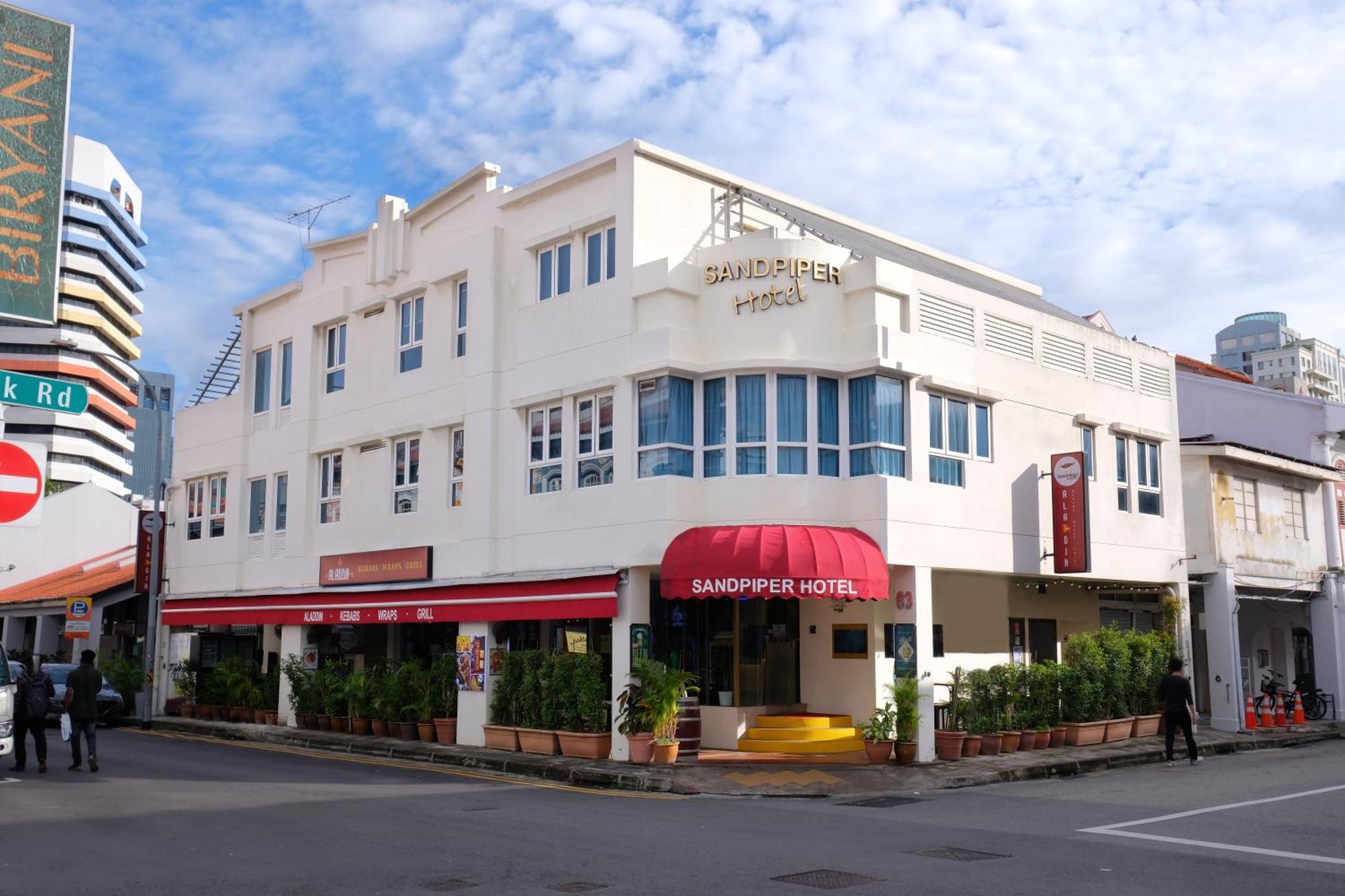 Single Sharing Room And Short Hours Stay At Sandpiper Hotel Singapore Bagian luar foto
